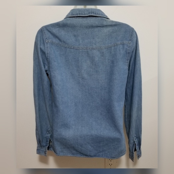 Charlotte Russe denim long sleeve top - Picture 2 of 5